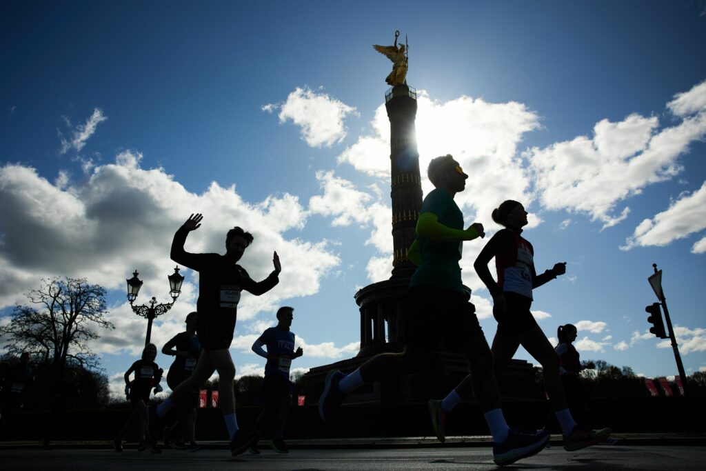 Doi alergÄtori au murit Ã®n timpul unui semimaraton Ã®n Kazahstan